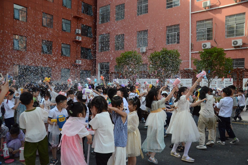 泡泡大战环节.jpg 泡泡大战环节.jpg