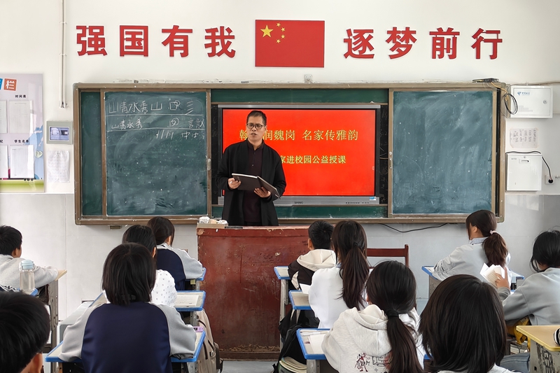 图片2.jpg 图片2.jpg